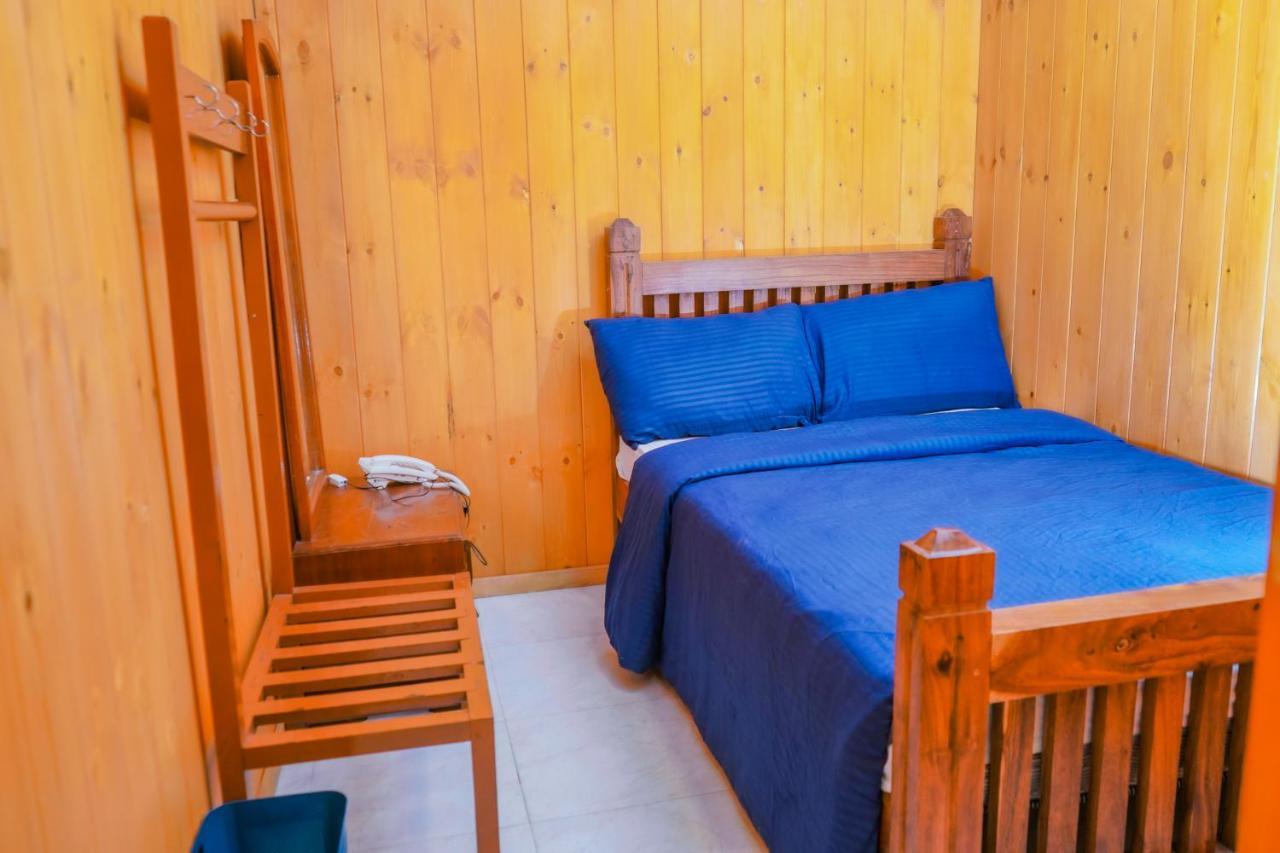 Hotel Blue Moon Residency Nuwara Eliya Exterior foto