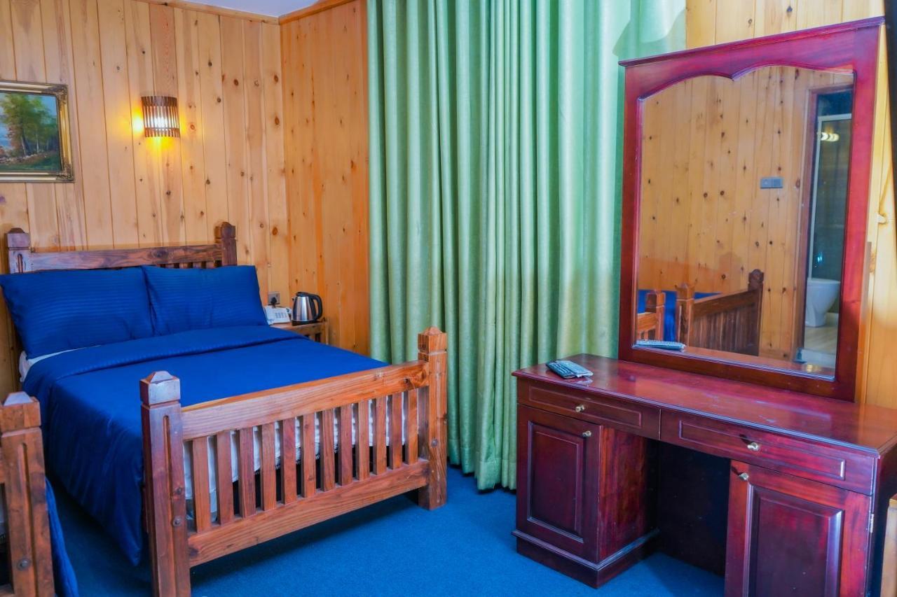 Hotel Blue Moon Residency Nuwara Eliya Exterior foto